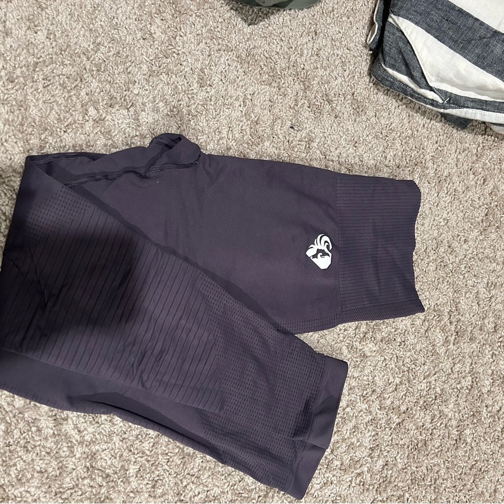 Dark Leggings with Logo